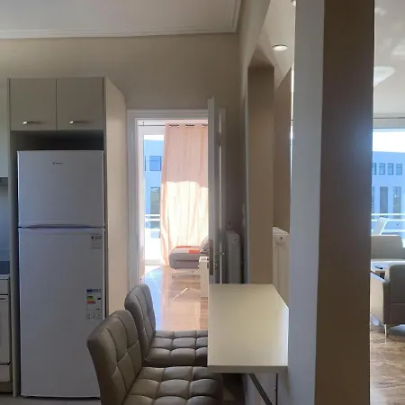 Апартаменты Spacious Renovated Marousi Kat *